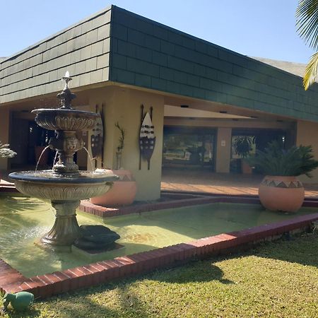 Piggs Peak Hotel מראה חיצוני תמונה